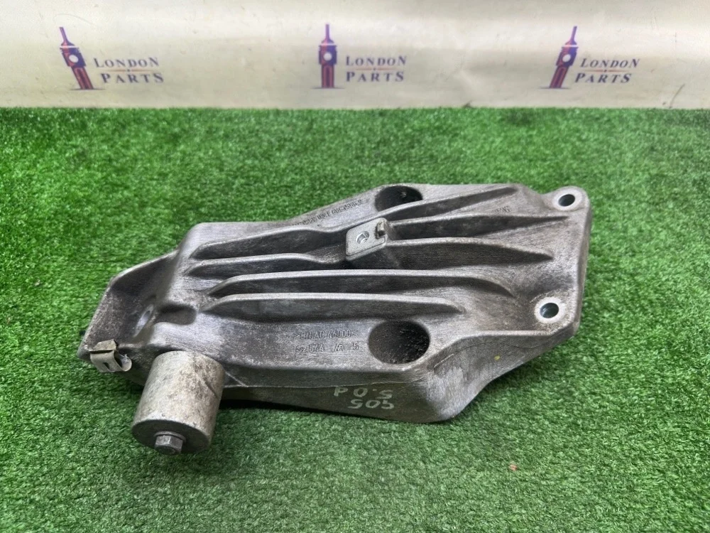 Кронштейн двигателя BMW X5 M50dX G05