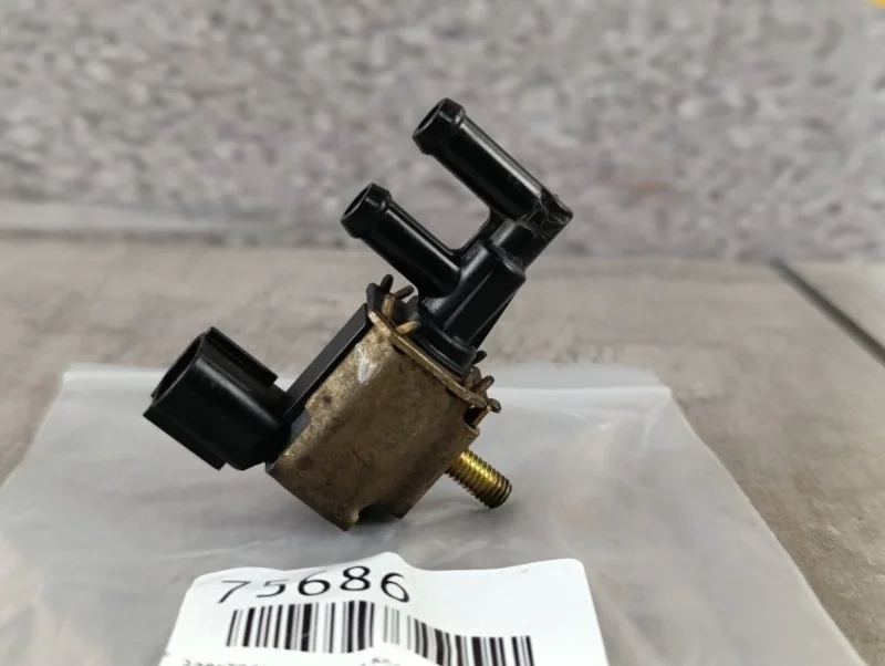 Электромагнитный клапан Mitsubishi Outlander 2004 CU5W