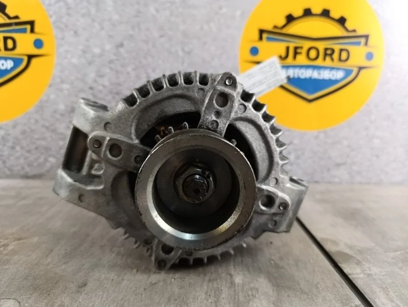 Генератор Honda CR-V 2008 RE7