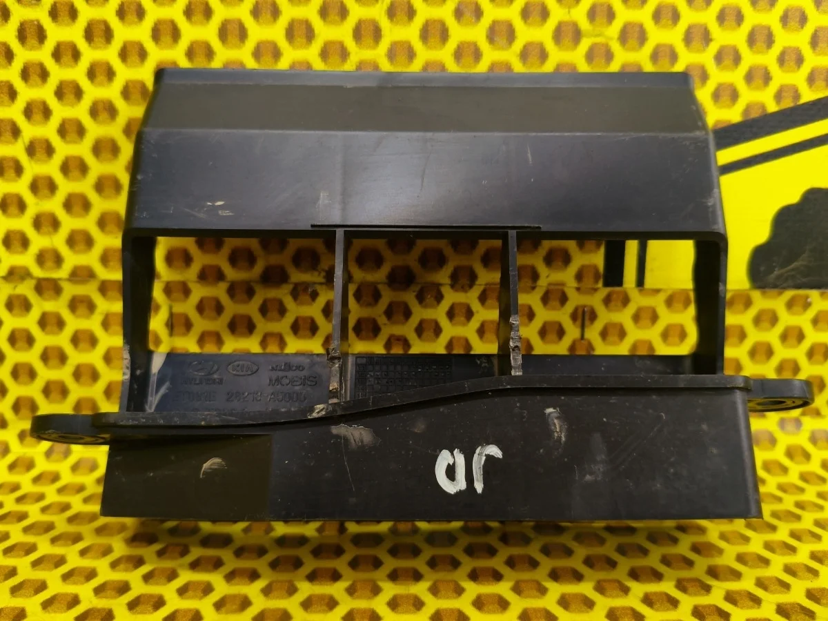 Воздухозаборник воздушного фильтра Kia Ceed 2013 28213A5000 JD G4FG