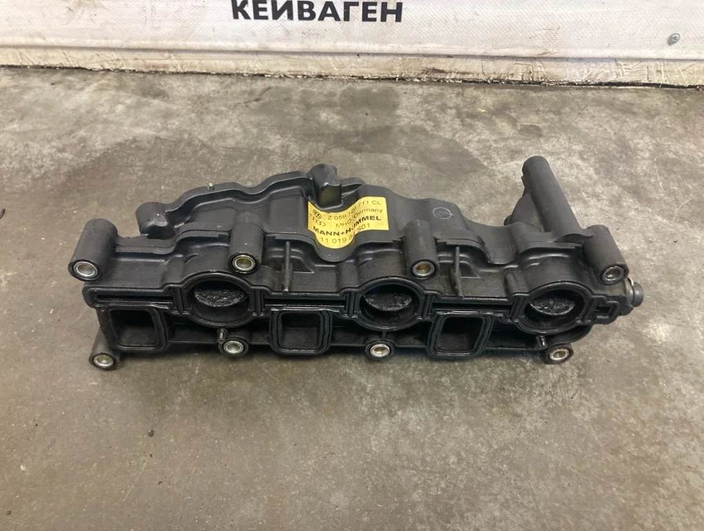 Коллектор впускной Audi Q7 2008 4L