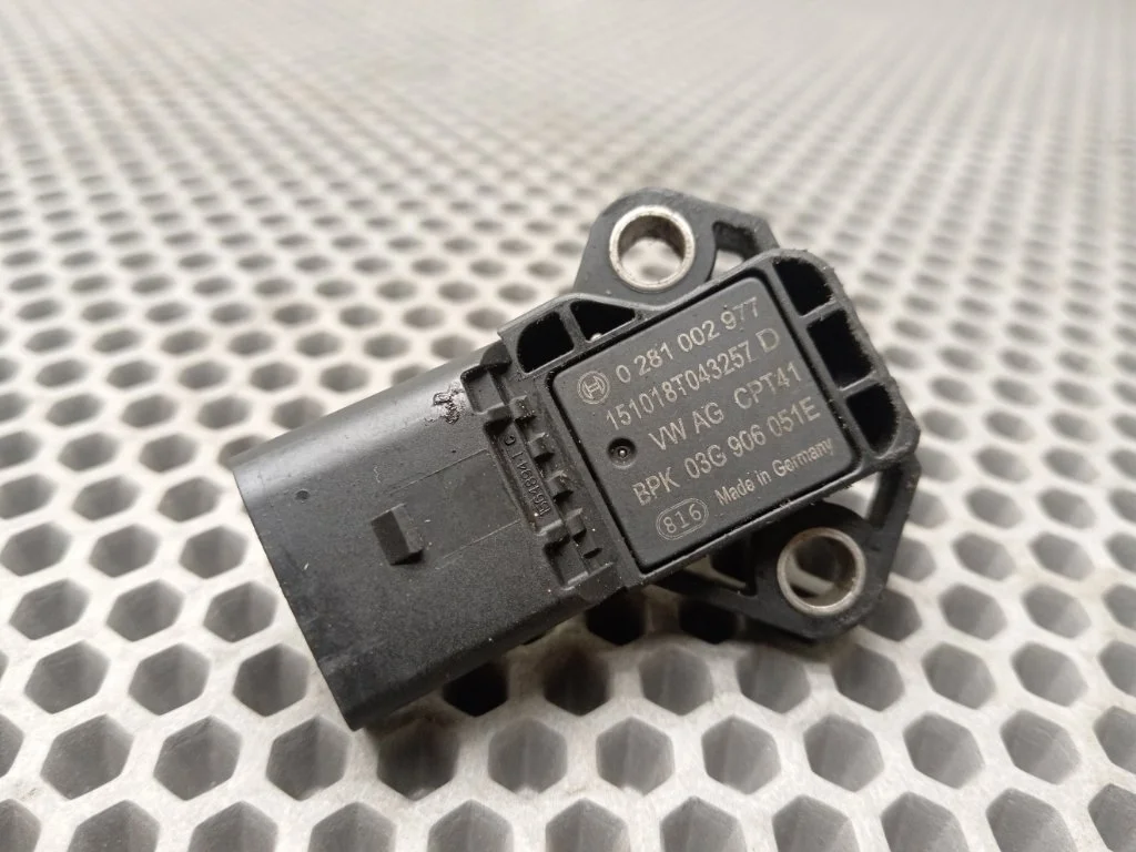 Датчик абсолютного давления Volkswagen Passat B7