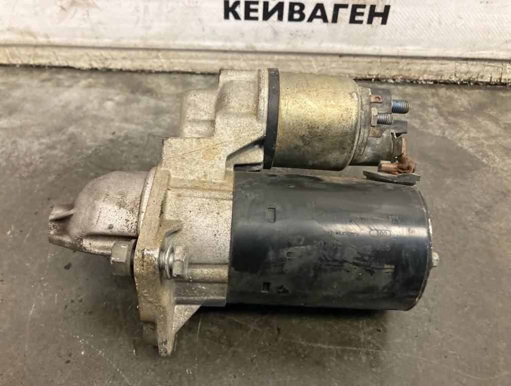 Стартер Opel Astra 2011 J