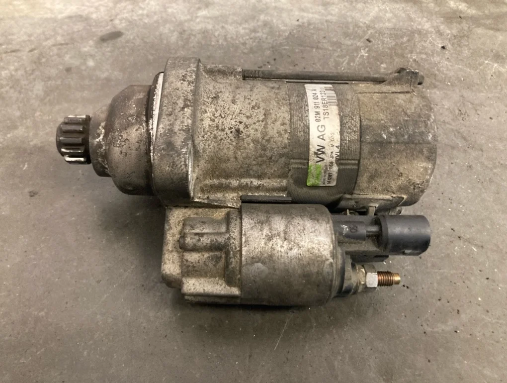 Стартер Volkswagen Passat 2008 B6