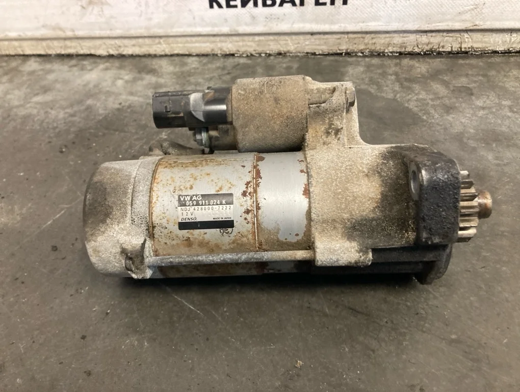 Стартер Audi Q7 2011 4L