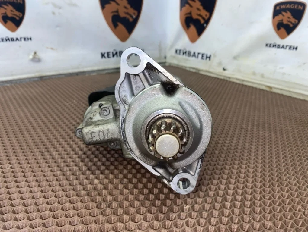 Стартер Volkswagen Passat 2010 B7