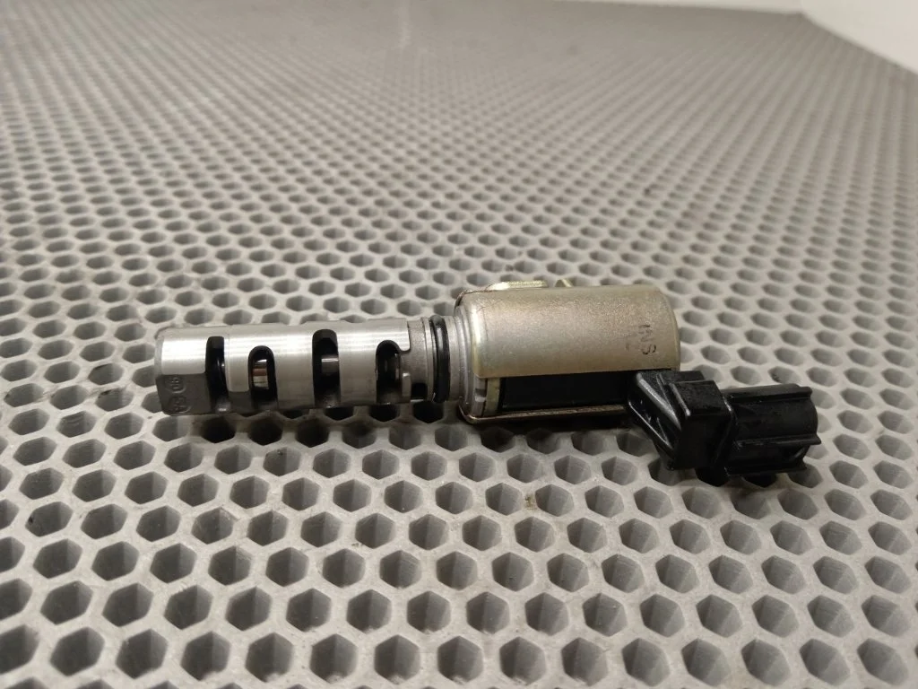 Датчик положения распредвала Toyota Crown 2007