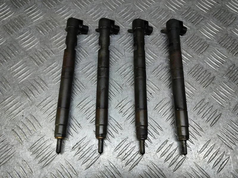 Форсунка топливная Hyundai H1 (Starex)