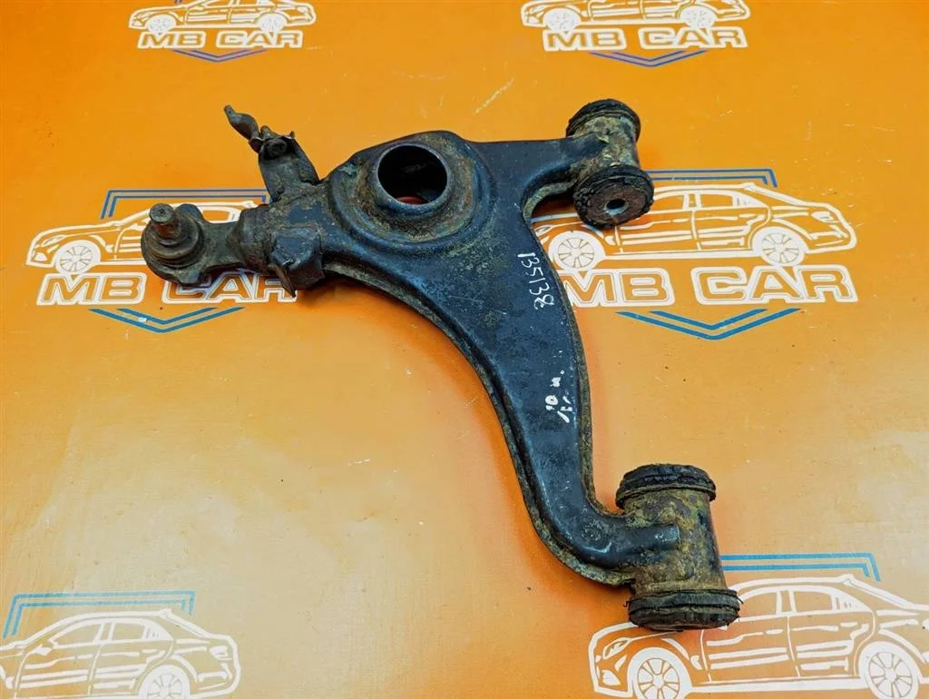 Рычаг передний нижний левый Mercedes-Benz