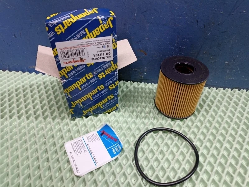 Фильтр масляный Ford Focus 2 FOECO060 2.0D G6DG