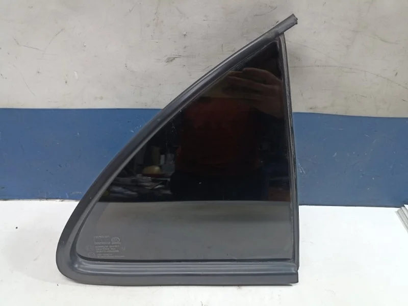 Стекло форточка Nissan Almera Classic 2006 8225095F0A B10 1.6 QG16DE, заднее правое