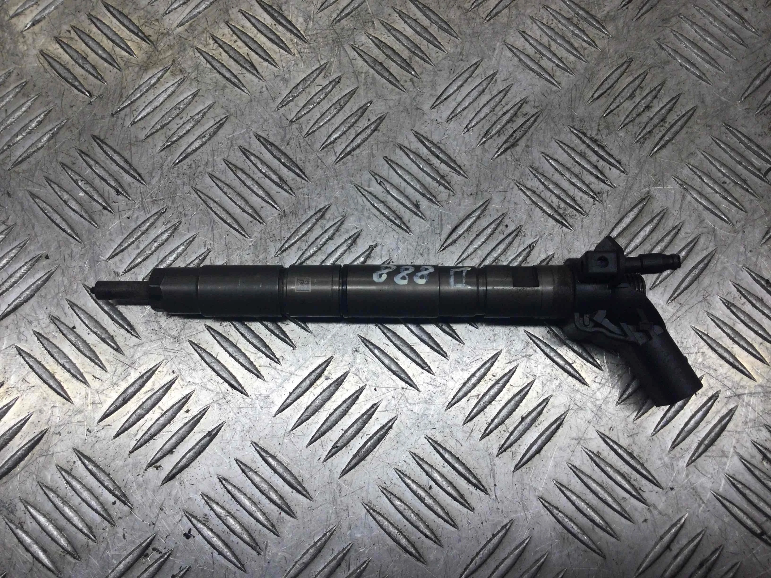 Форсунка Audi A6 C6/4F (2004-2008) дизель 2.7 TDI Вариатор Седан