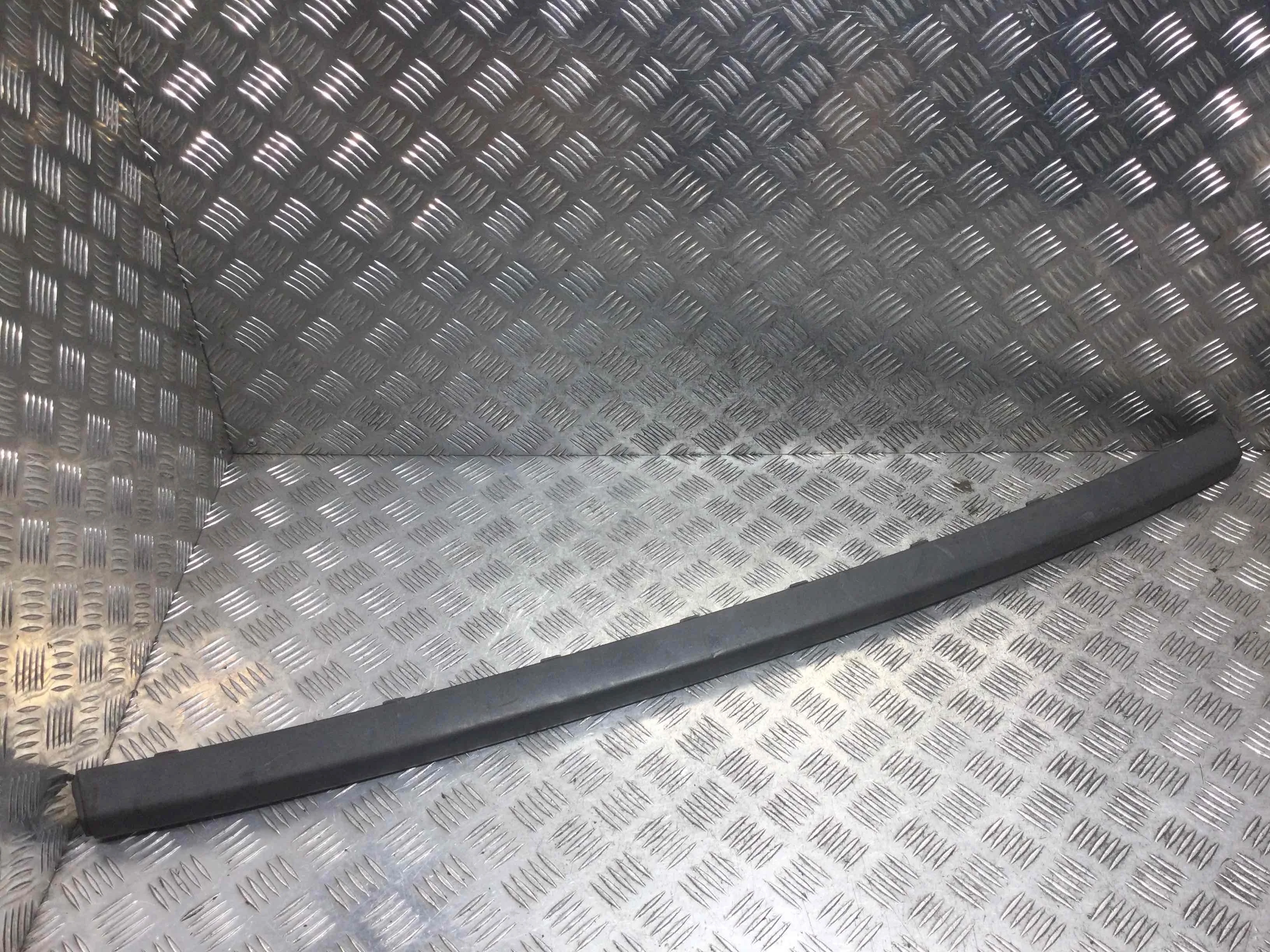 Молдинг бампера заднего Ford Focus 2 поколение (2005-2008) бензин 1.6 i Механика Универсал