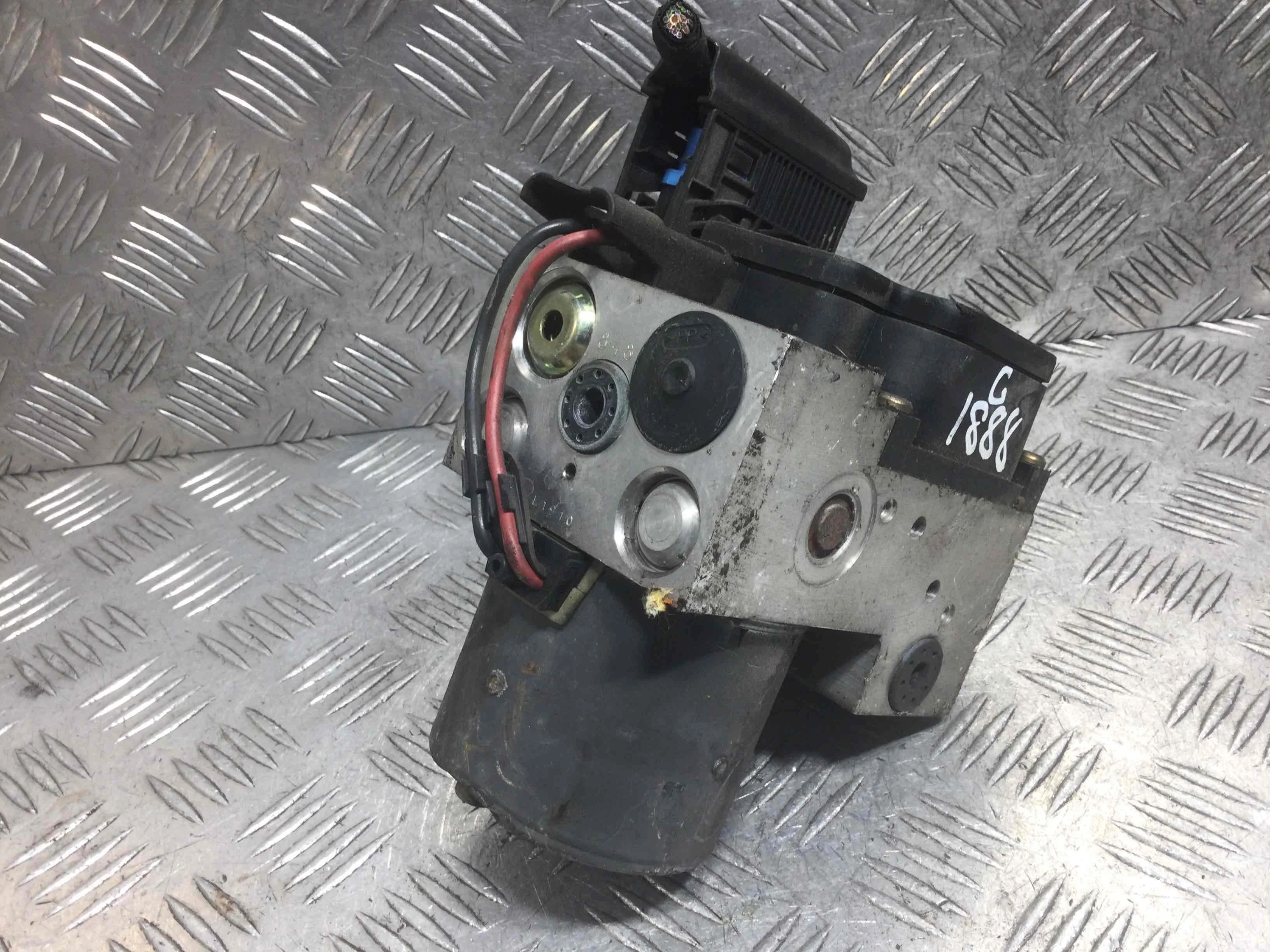 Блок ABS Volkswagen Passat B5 (1996-2000) дизель 1.9 TDI Механика Универсал