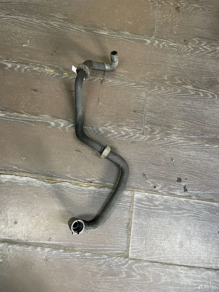 Патрубок охлаждения audi a8 d3