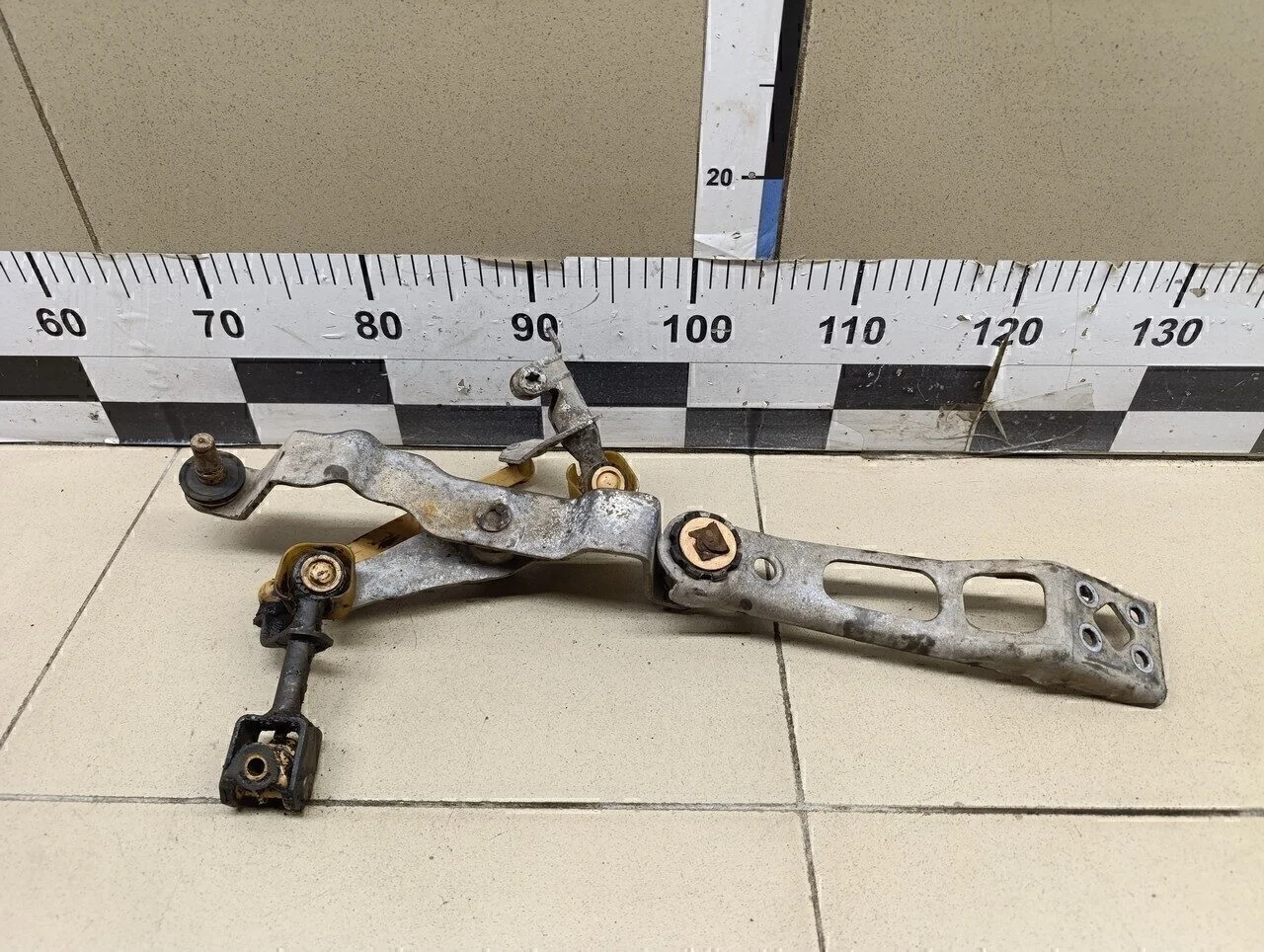 Механизм выбора передач Corsa D 2006-2015