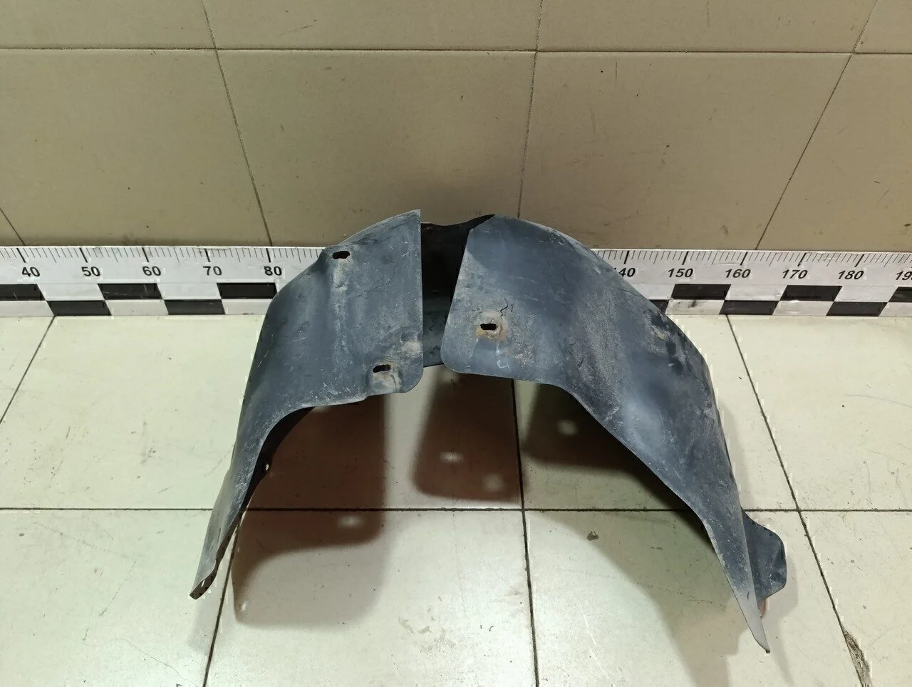 Локер задний левый Corsa D 2006-2015