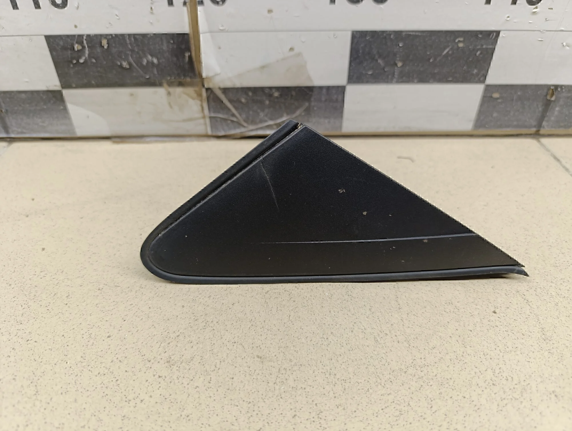 Накладка переднего крыла правого Cruze 2009-2016