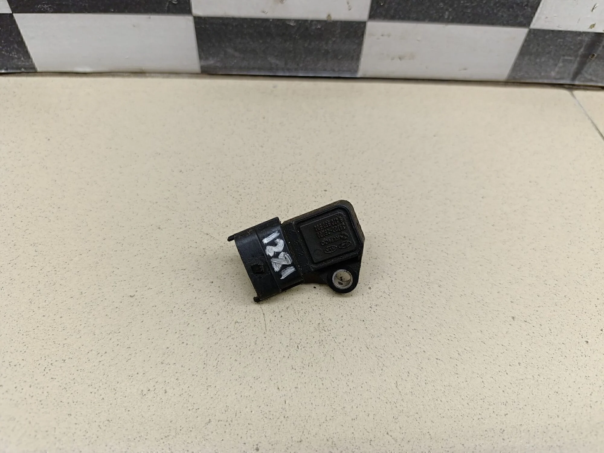 Датчик абсолютного давления Solaris 2010-2017