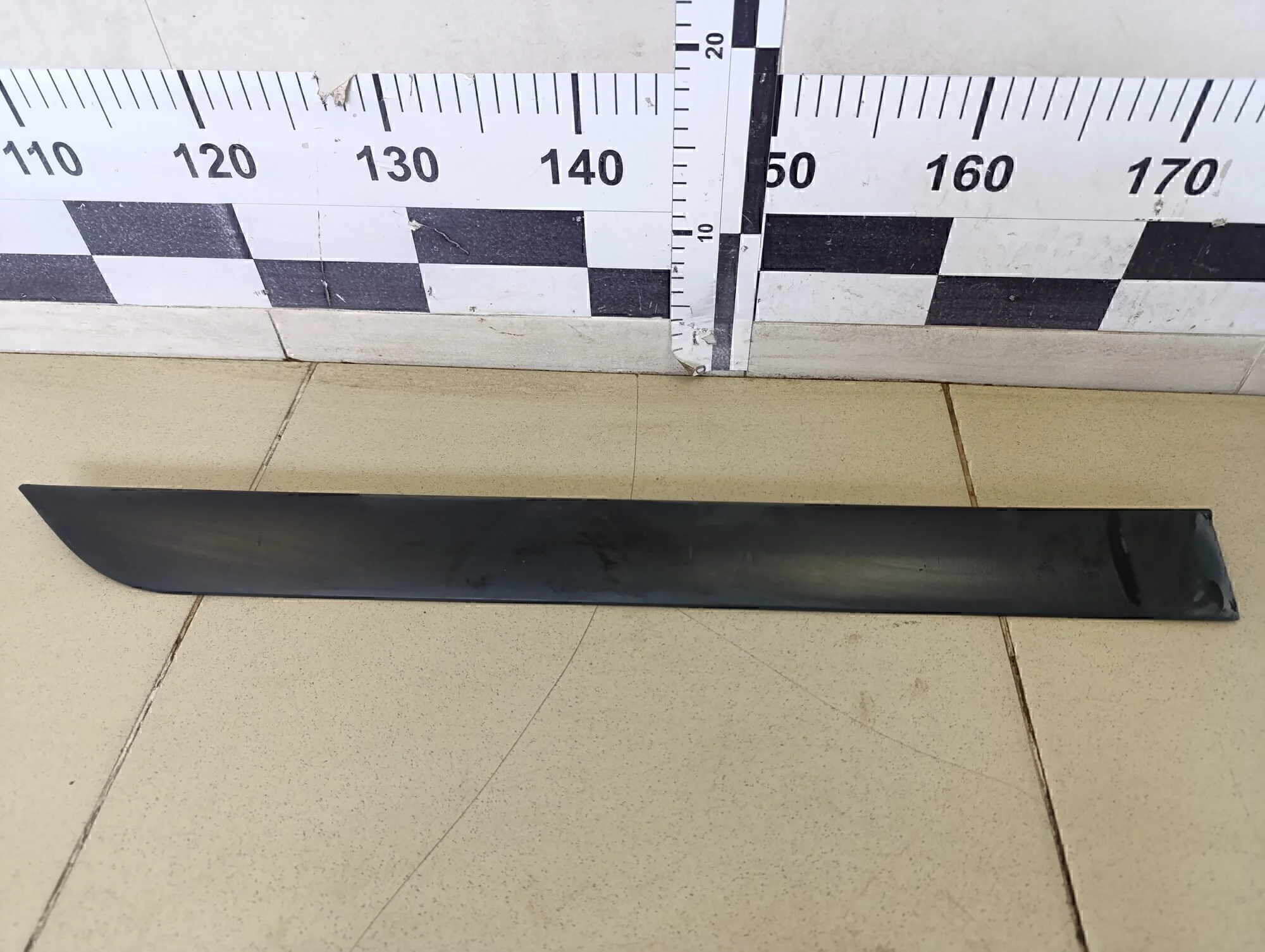 Молдинг задней правой двери Focus I 1998-2004