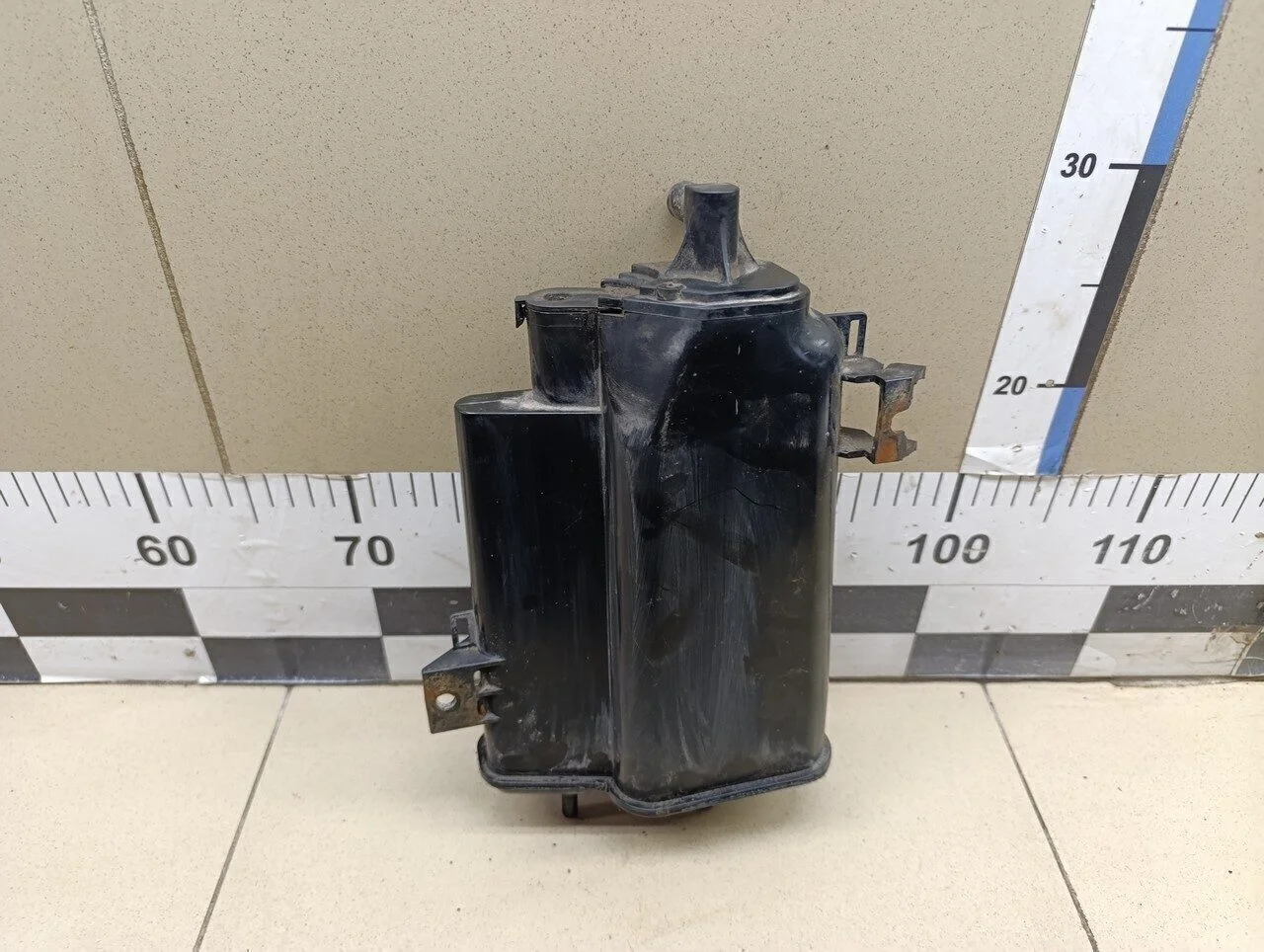 Абсорбер (фильтр угольный)  Corsa D 2006-2015