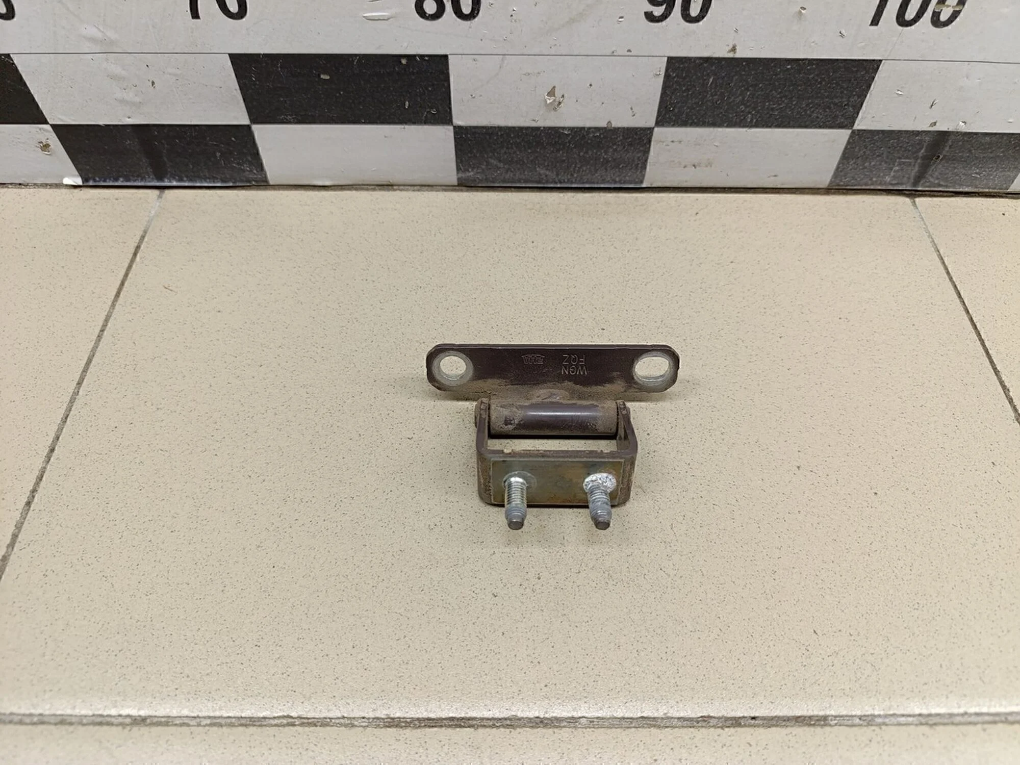 Петля двери багажника ix35/Tucson 2010-2015