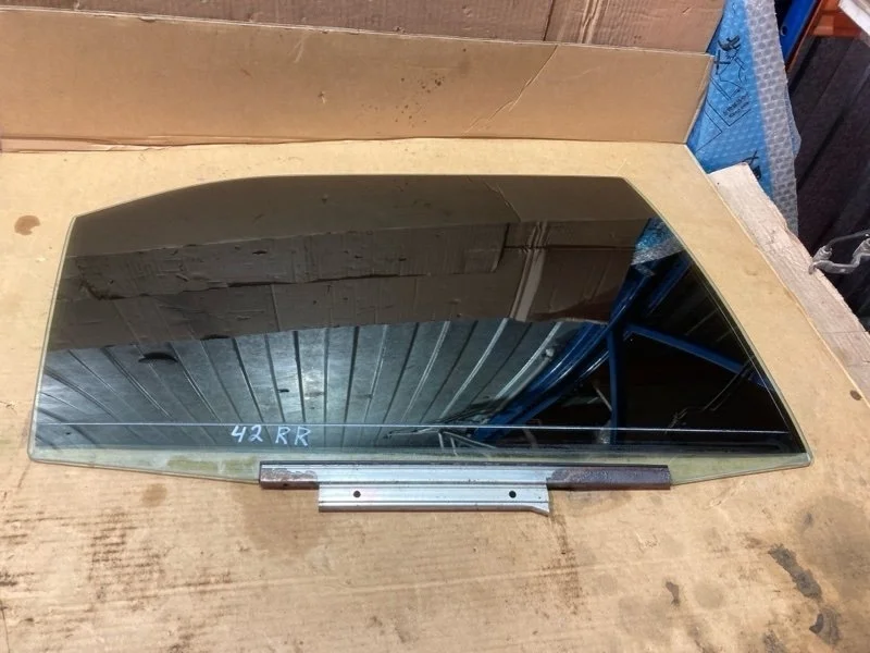 Стекло двери задней правой TOYOTA Camry 2017 6810306240 СЕДАН 2AR-FE
