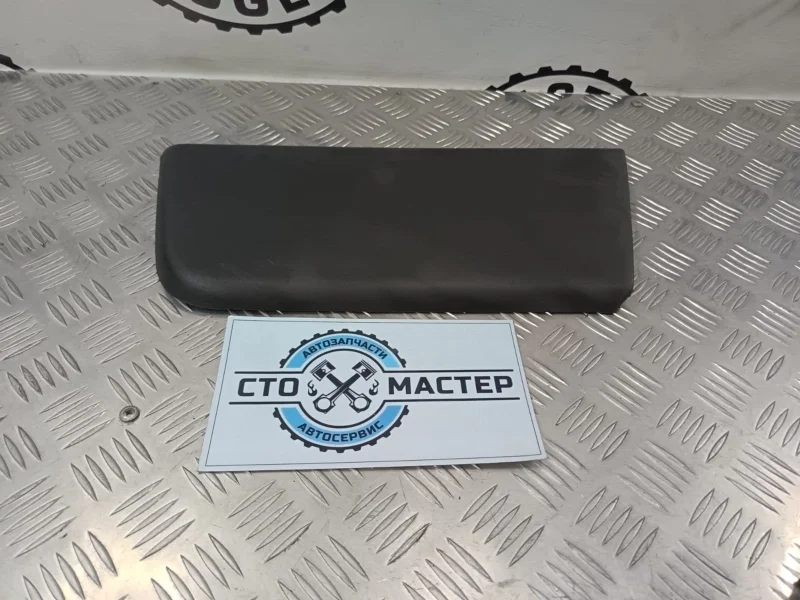 Накладка двери передней левой Peugeot Boxer