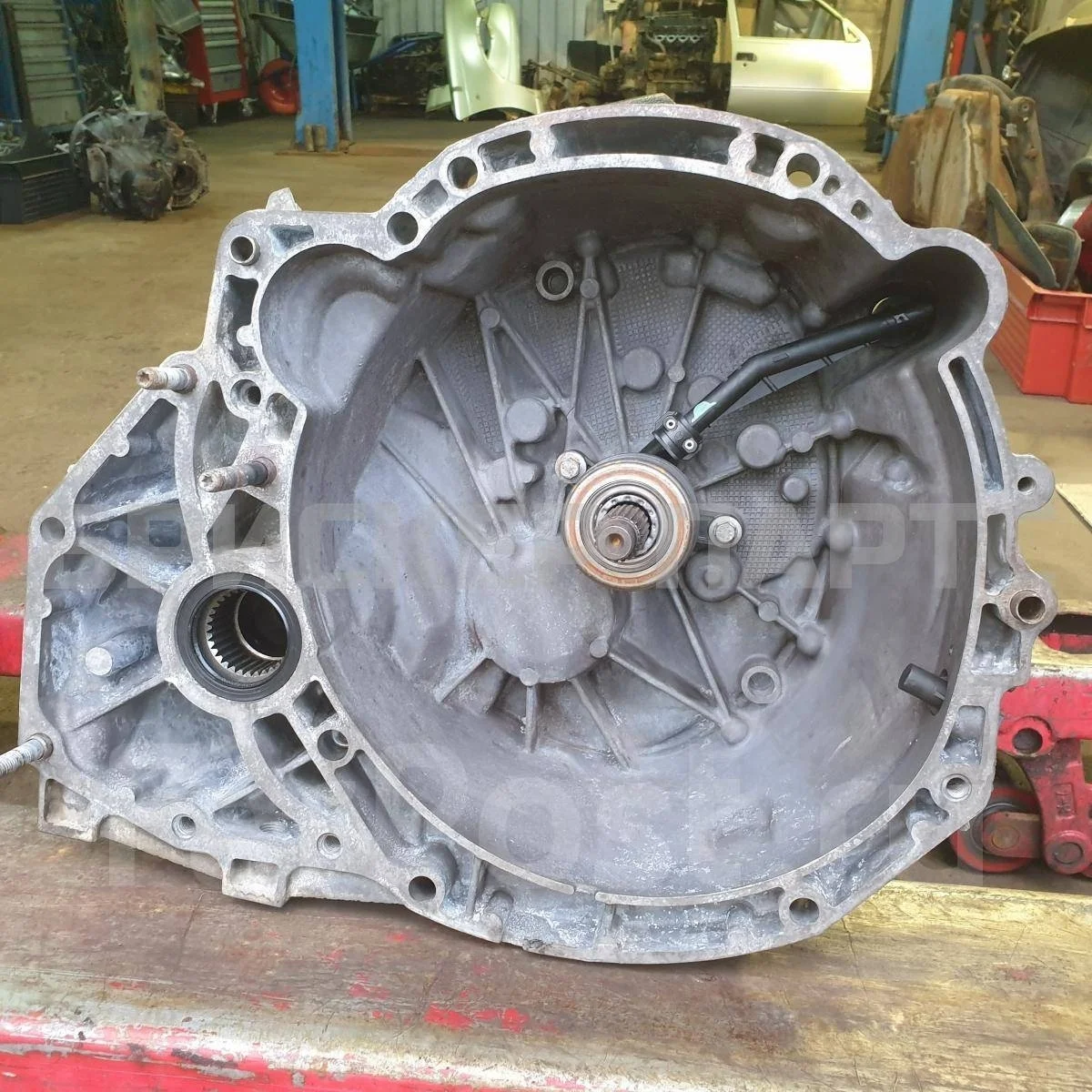 МКПП коробка передач Рено Дастер 1  HS