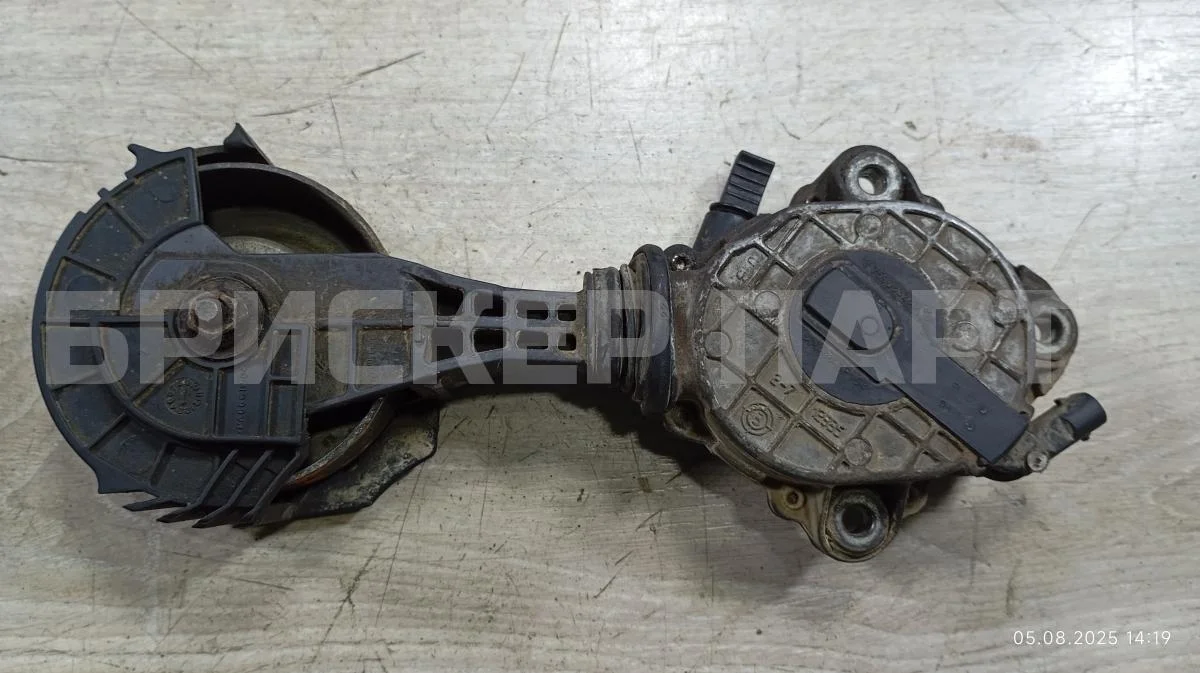 Натяжитель ремня Пежо 308