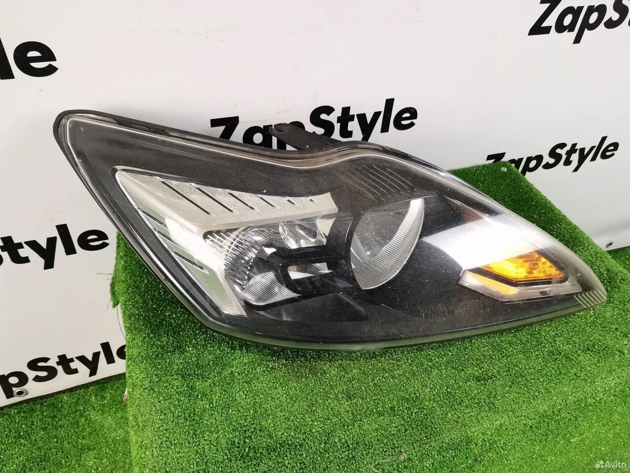 Фара правая ford focus 2 рестайлинг черный-хром