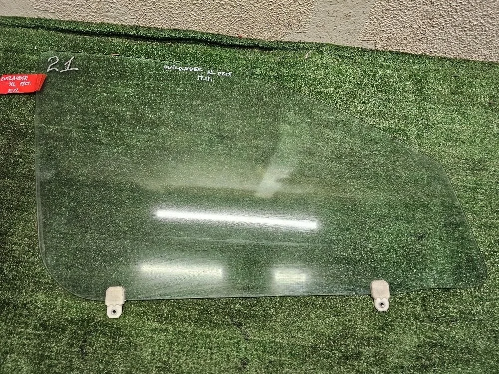 Стекло переднее правое Mitsubishi Outlander XL