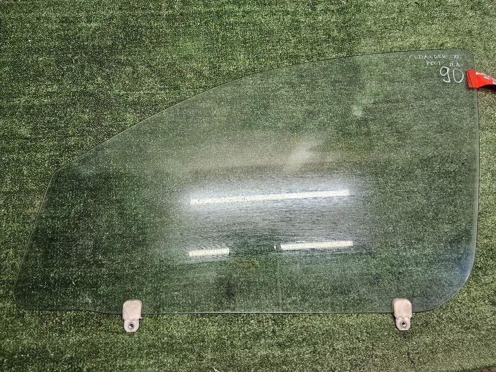 Стекло переднее левое Mitsubishi Outlander XL