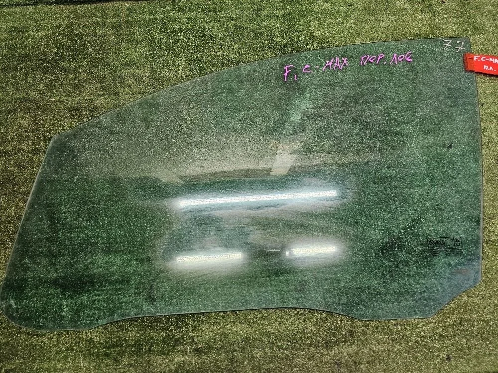 Стекло двери передней левой на Ford C-MAX