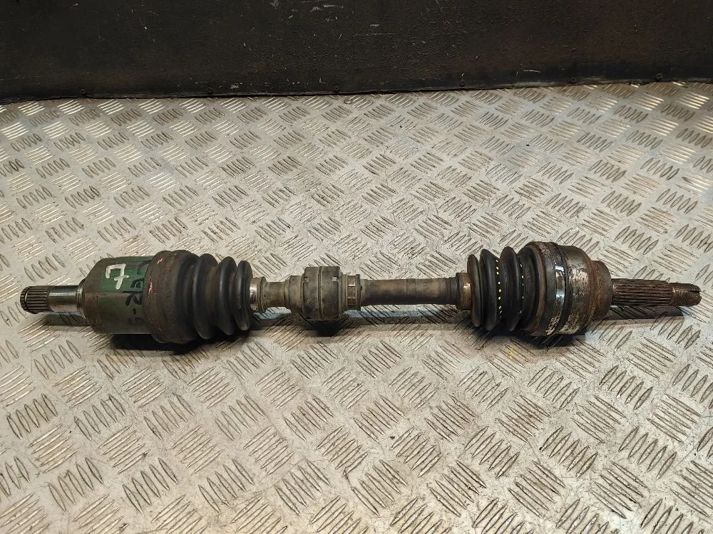 Привод передний левый Mitsubishi Lancer 9