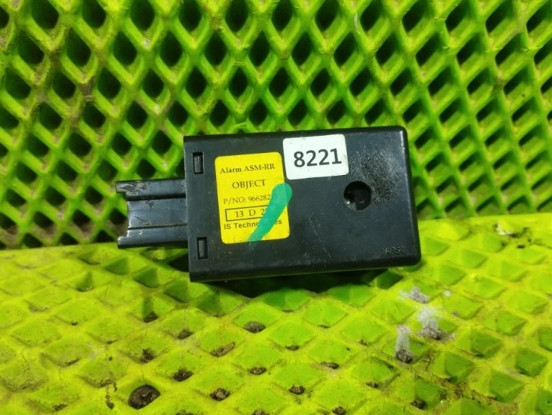 Блок управления парктрониками Chevrolet Captiva C100 2013 96628221 УНИВЕРСАЛ Z24SED