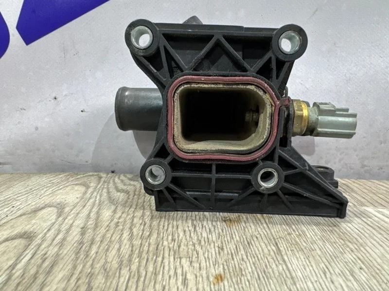 Фланец системы охлаждения FORD MONDEO 4 2012 BE