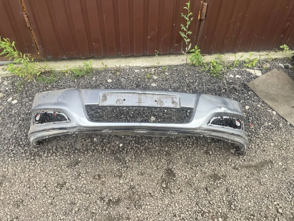 бампер передний opel astra H рестаил дефект