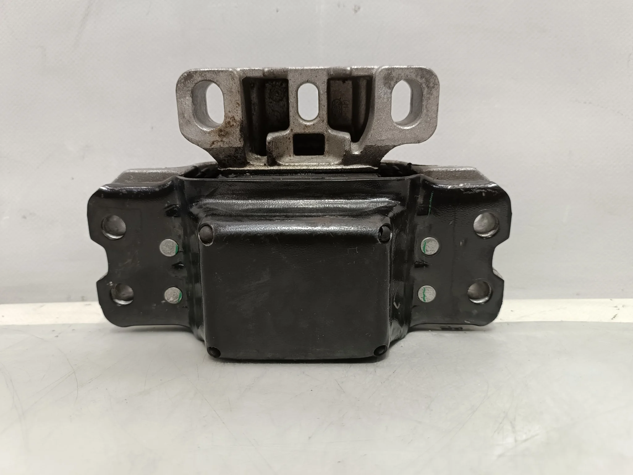 ПОДУШКА КПП AUDI VOLKSWAGEN SKODA 1K0199555AC