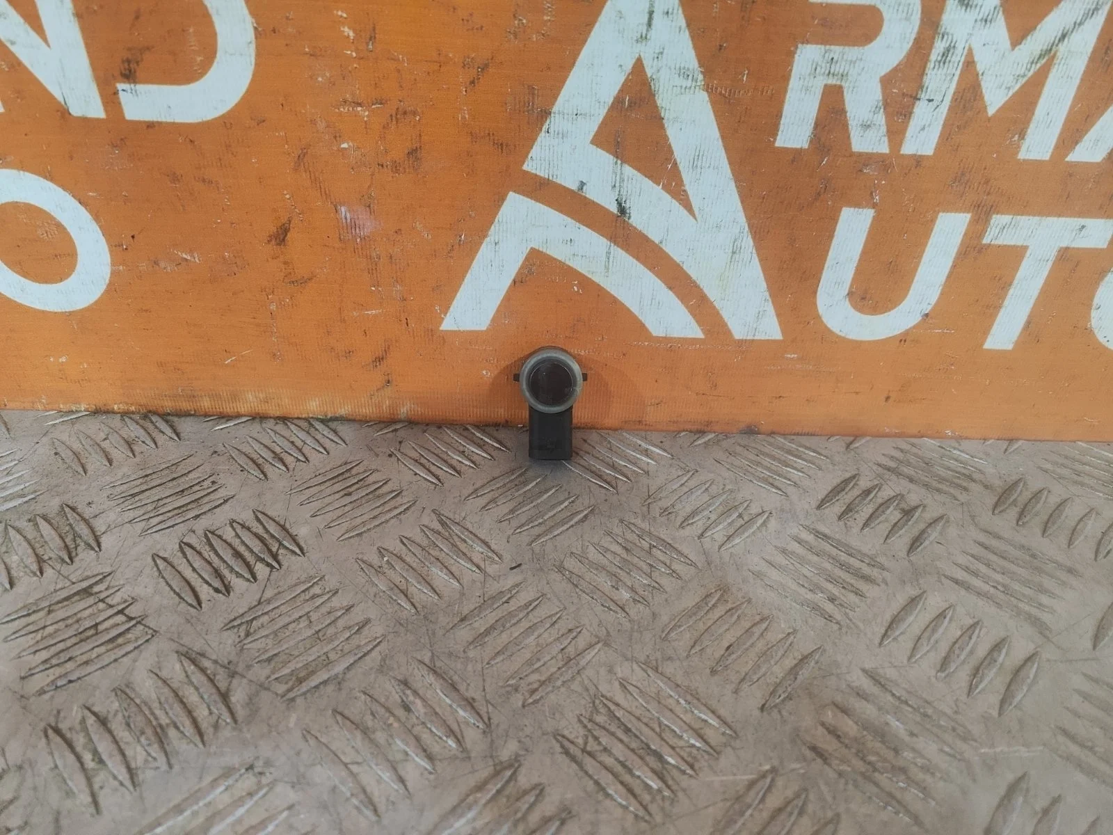 Датчик парктроника BMW 5 series 2016-нв G30 G31