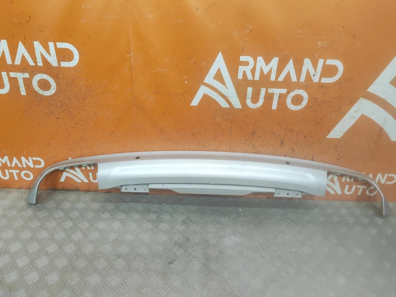 Накладка юбки бампера Volvo XC90 2014-нв