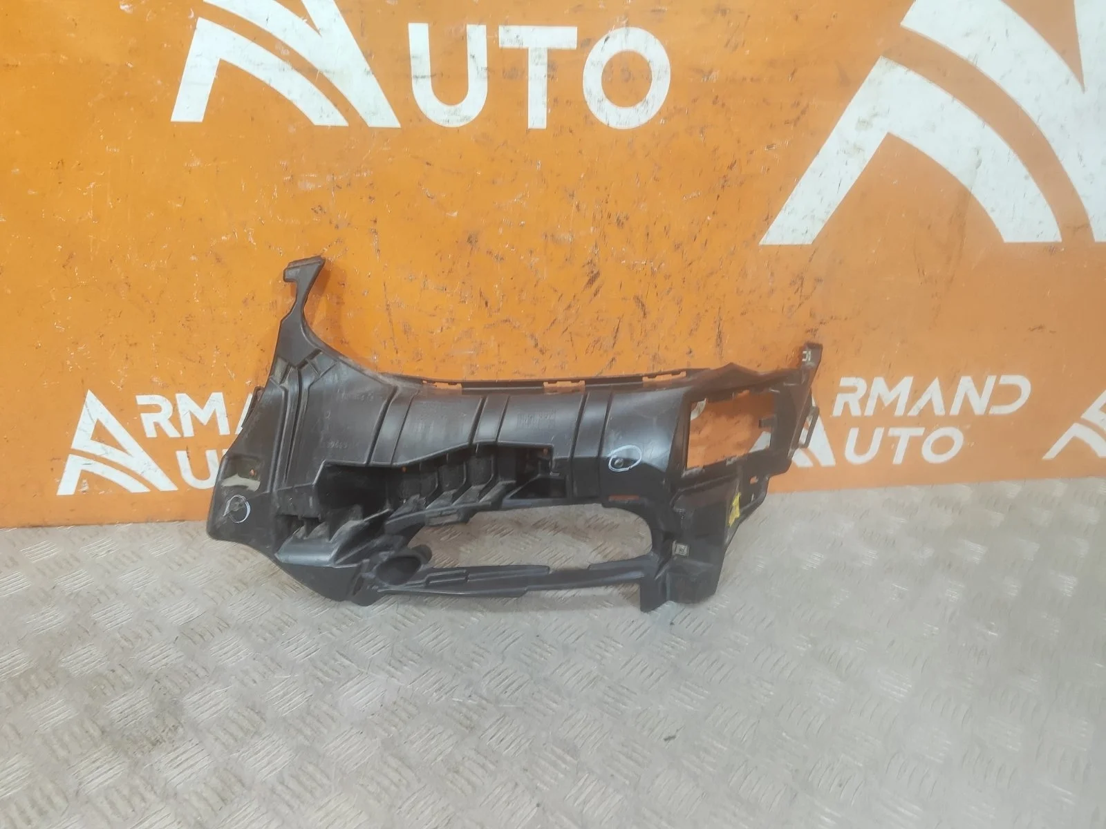 Кронштейн бампера BMW X3 2017-2021 G01