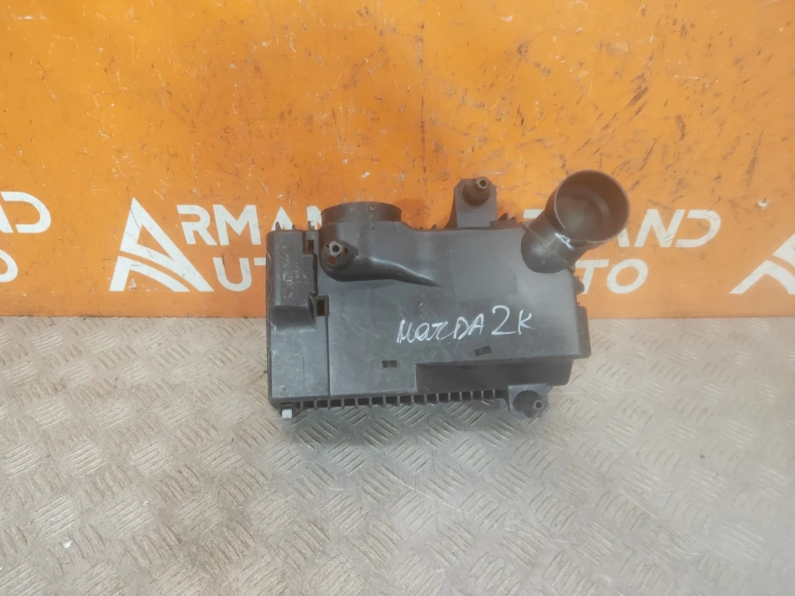 Корпус воздушного фильтра Mazda CX-7 2006-2012 ER