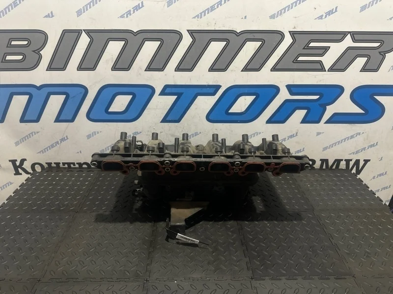 Впускной коллектор Bmw 11617525753 E53 M54B30