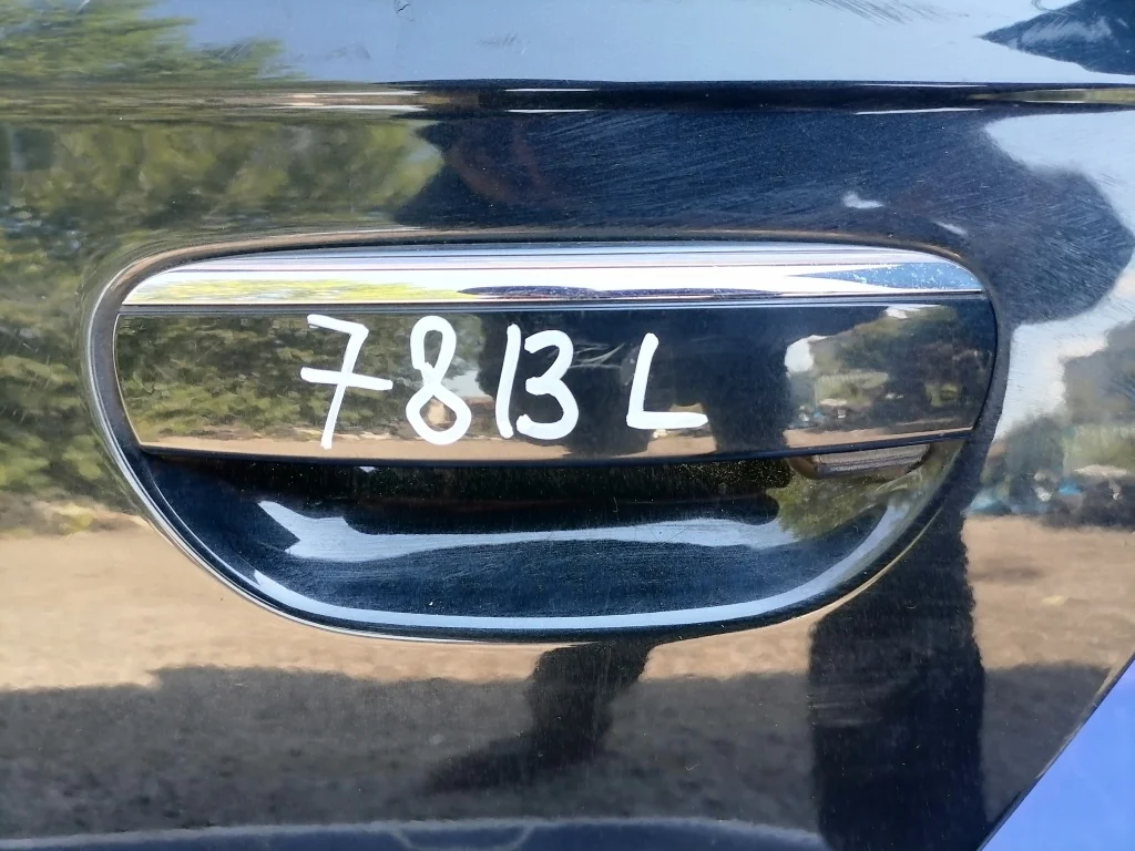 ручка двери AUDI A6 4F2 AUK