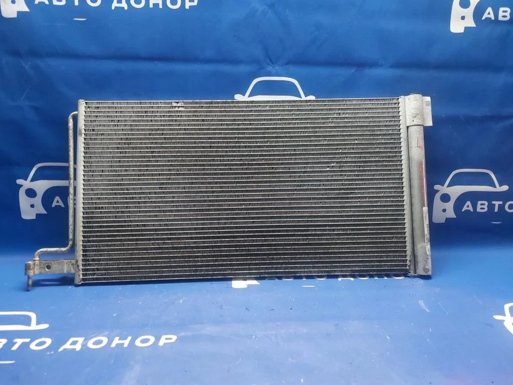 радиатор кондиционера FORD FOCUS CB8 IQDB