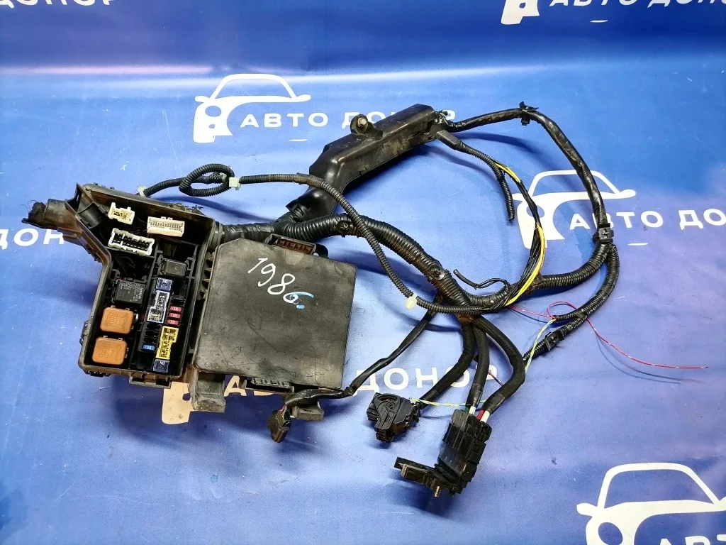 блок предохранителей NISSAN DUALIS KNJ10 MR20DE