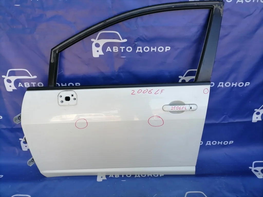 дверь NISSAN TIIDA SC11 HR15DE