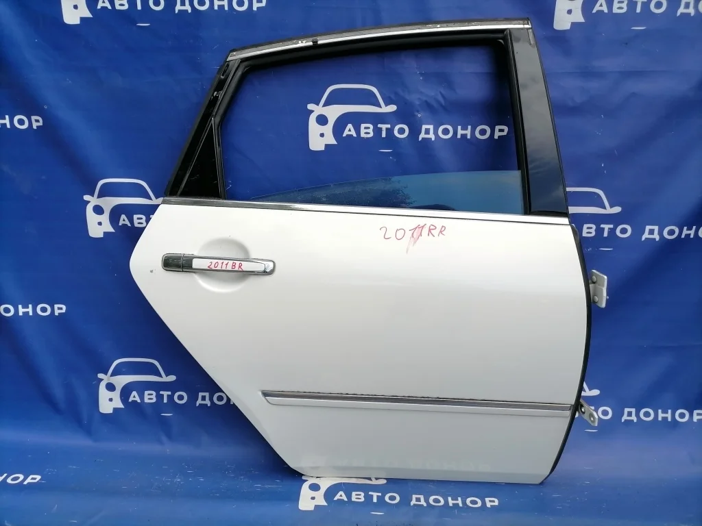 дверь NISSAN FUGA GY50 VK45DE