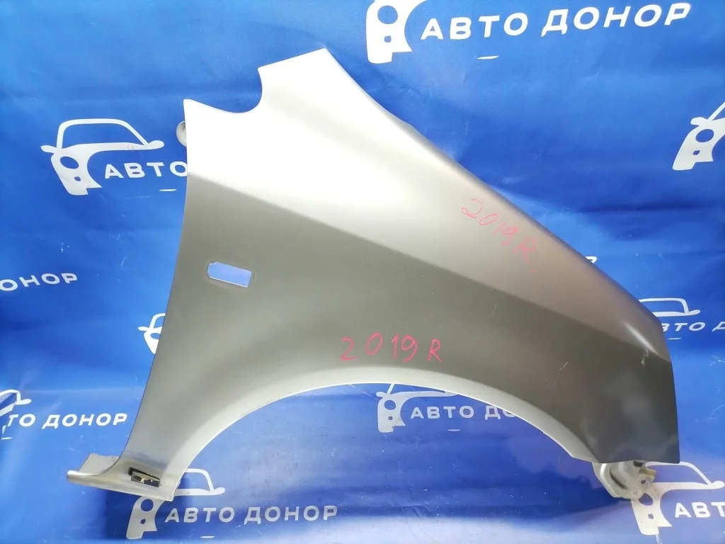 крыло HONDA STREAM RN1 D17A